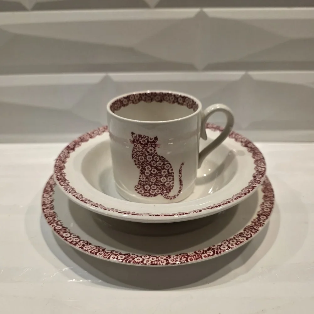 HTF  Royal Crownford Staffordshire CALICO RED CAT Child Place Setting